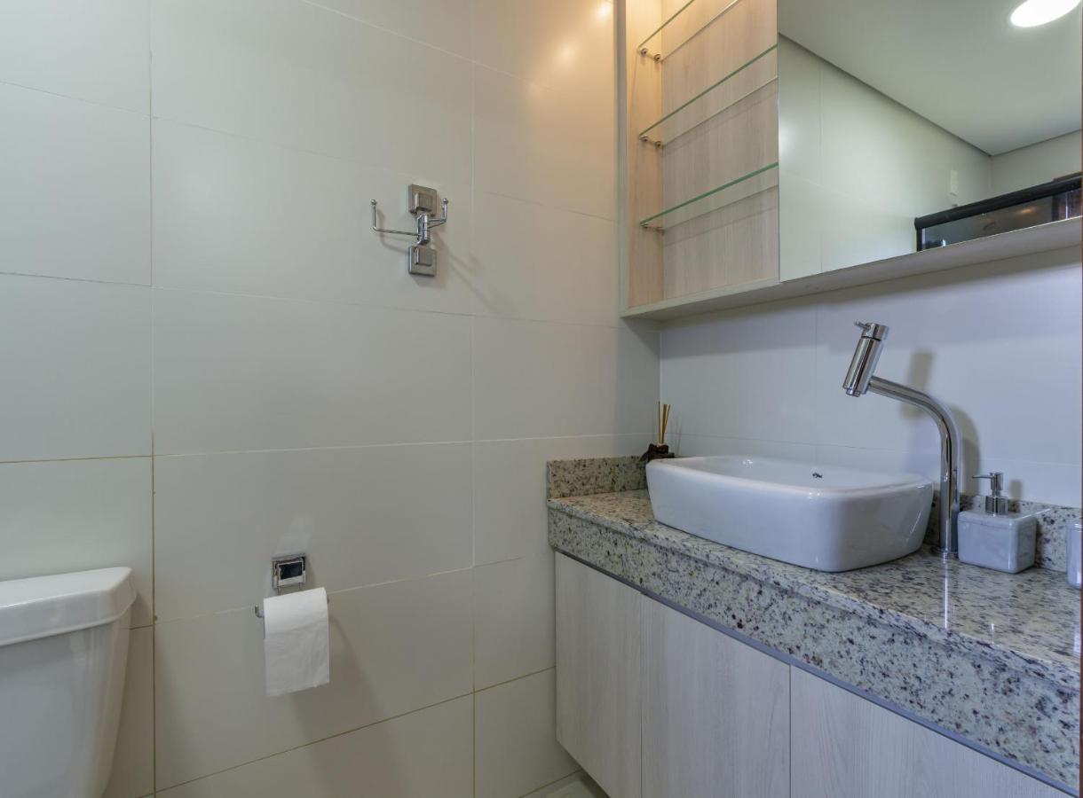 Rosa Edificio Solar Da Encosta Apartment กรามาโด ภายนอก รูปภาพ