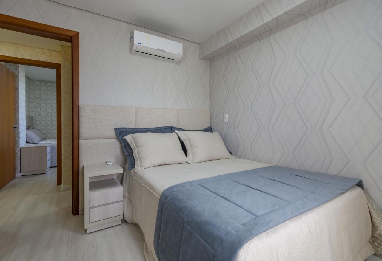 Rosa Edificio Solar Da Encosta Apartment กรามาโด ภายนอก รูปภาพ